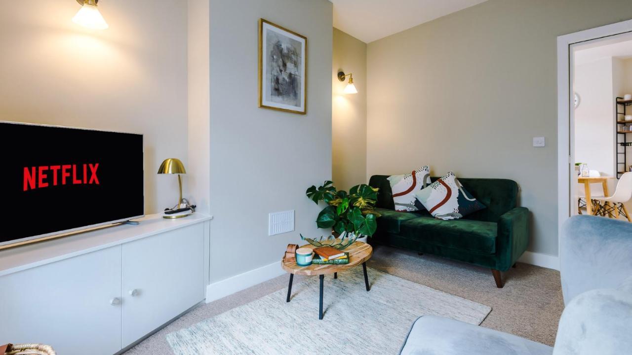 Designer Apartments For City Breaks In Chester Buitenkant foto