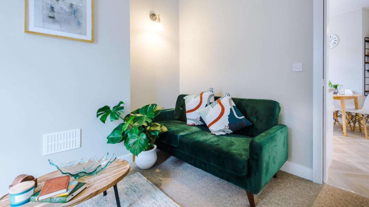 Designer Apartments For City Breaks In Chester Buitenkant foto